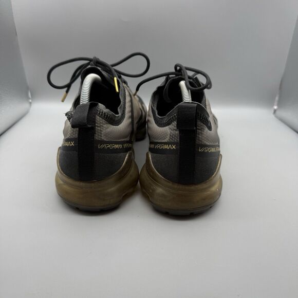 Nike Air Vapormax Shoes Mens Size 12 Black Gold AR6631-002 Running Sneakers main image 5